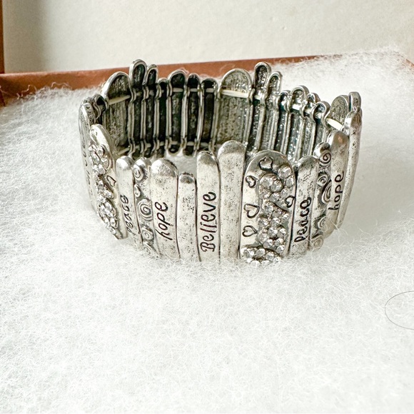 Inspirational Bracelet - Picture 2 of 2